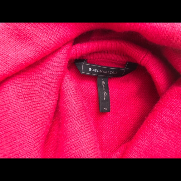 BCBG Maxazria cowneck sweater in hot pink, size XS - Picture 3 of 3